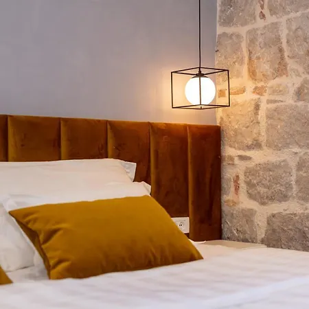 Luxury Spalatum Pensión Split